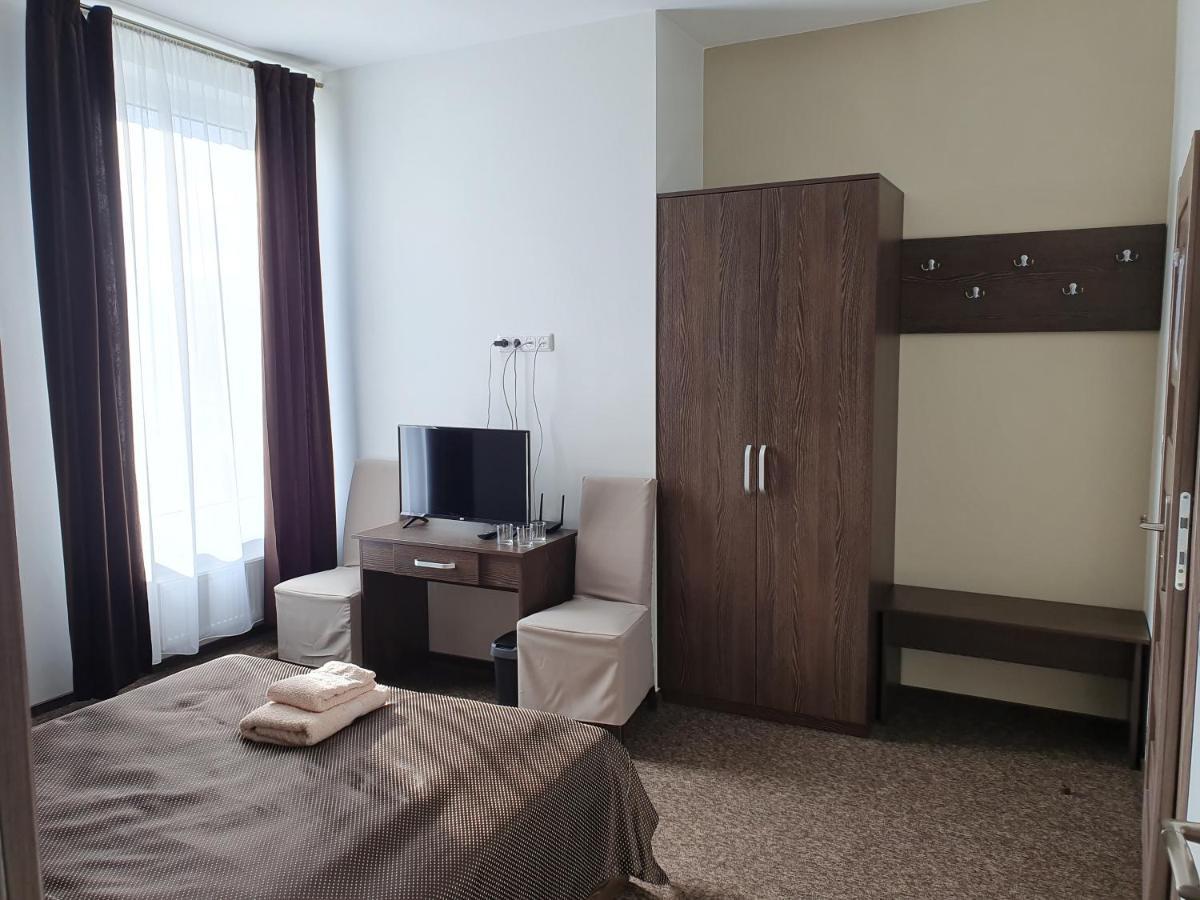 Svetaine Otel Jonava Dış mekan fotoğraf